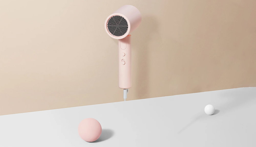 Đầu sấy có khả năng xoay 360° dễ dàng tạo kiểu 