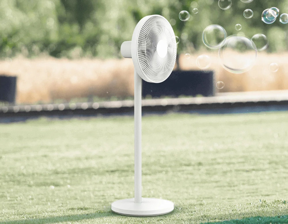 Xiaomi Smart Standing Fan 2 Pro EU làm từ chất liệu nhựa 