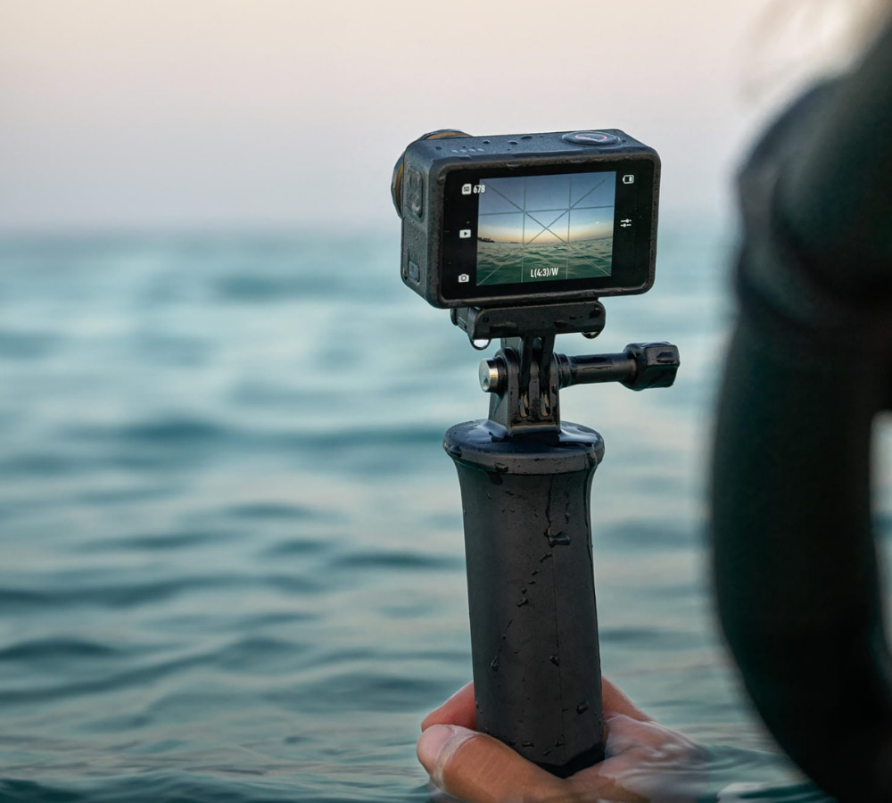 DJI Osmo Action 5 Pro Adventure Combo ghi hình dưới nước
