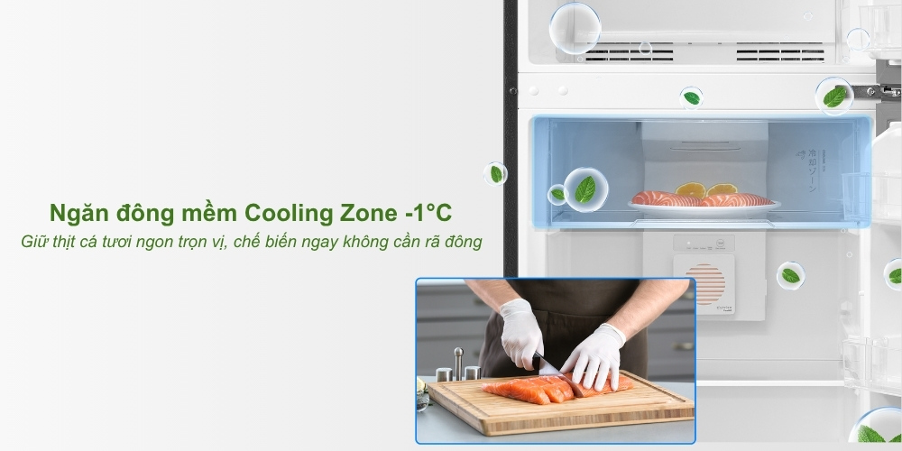 Thực phẩm tươi ngon trọn dưỡng chất trong ngăn đông mềm tủ lạnh Toshiba GR-RT349WE-PMV(68)