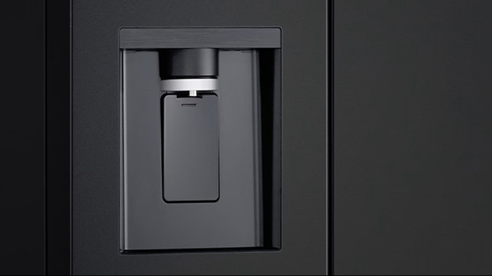 Tủ Lạnh Inverter 571 Lít F58BGD lấy nước ngoài