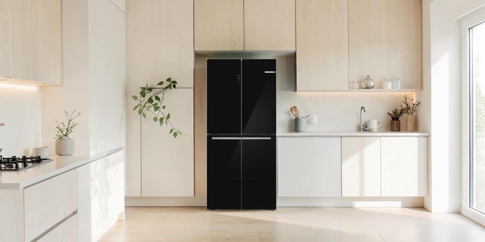 Tủ Lạnh KMC85LBEA Series 4 thiết kế nhiều cửa màu đen sang trọng