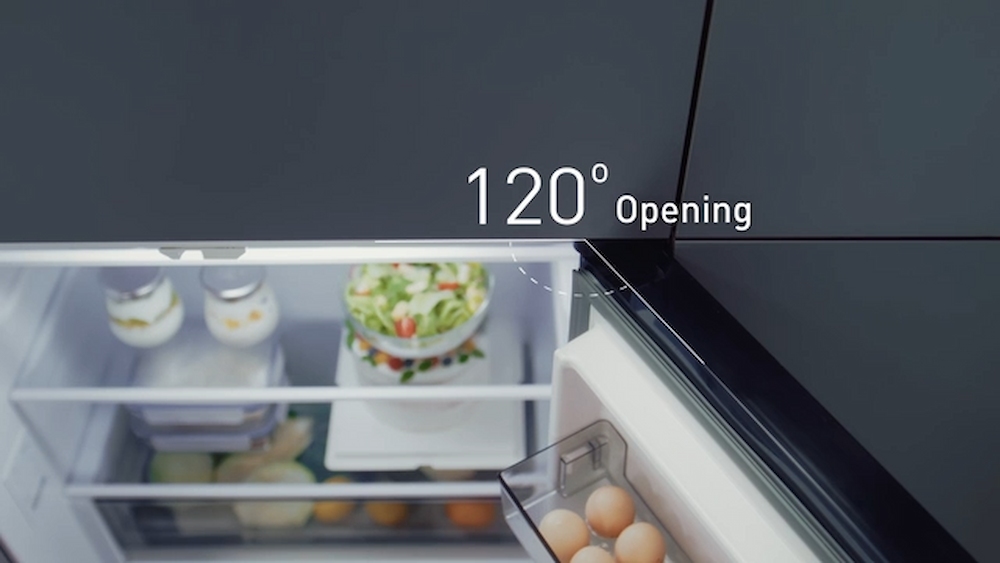 Tủ Lạnh Panasonic NR-BV412HGKV với cánh cửa mở rộng 120 độ