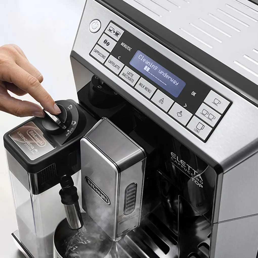 Bảng điều khiển của máy pha cà phê Delonghi ECAM45.760.B 2 lít 1450W 