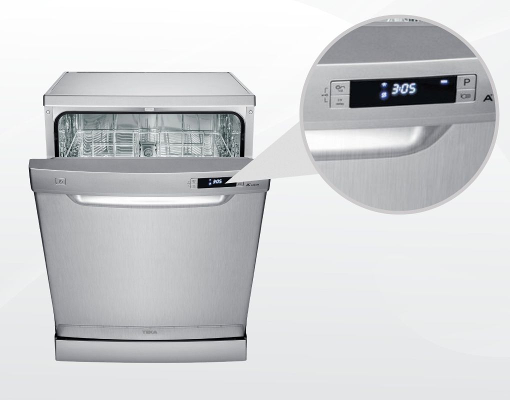 Bảng điều khiển của máy rửa chén Teka LP8 820 12 bộ
