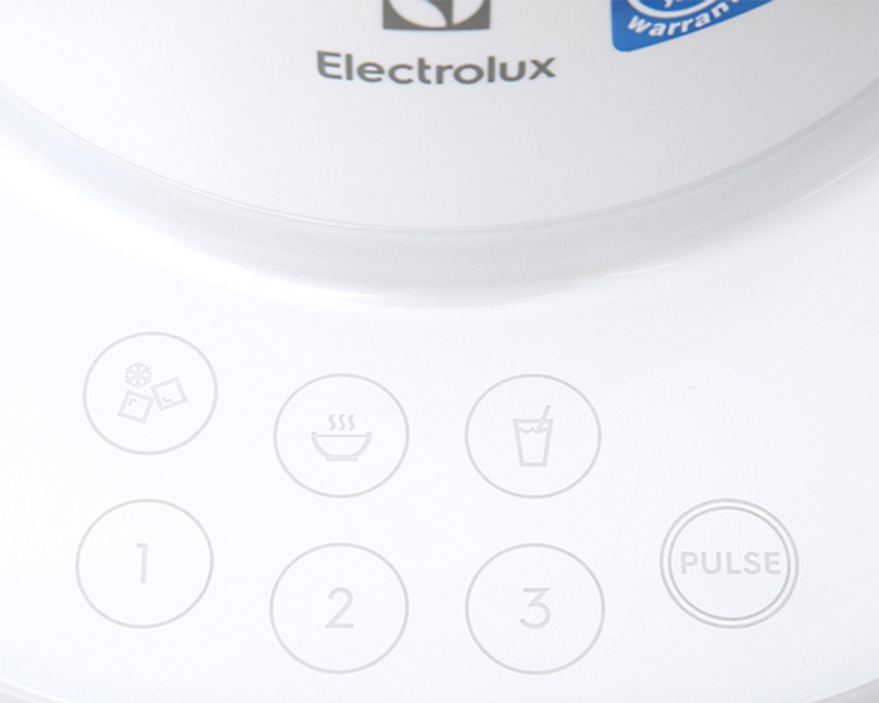 Electrolux E7TB1 sử dụng bảng điều khiển nút bấm