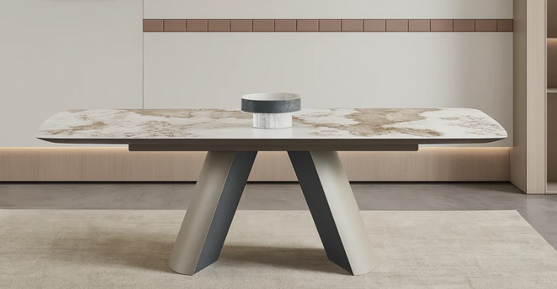 Bàn ăn khi đã được mở rộng