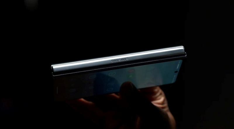 Bản lề hình giọt nước giúp Galaxy Z Fold5 và Z Flip5 bền bỉ hơn