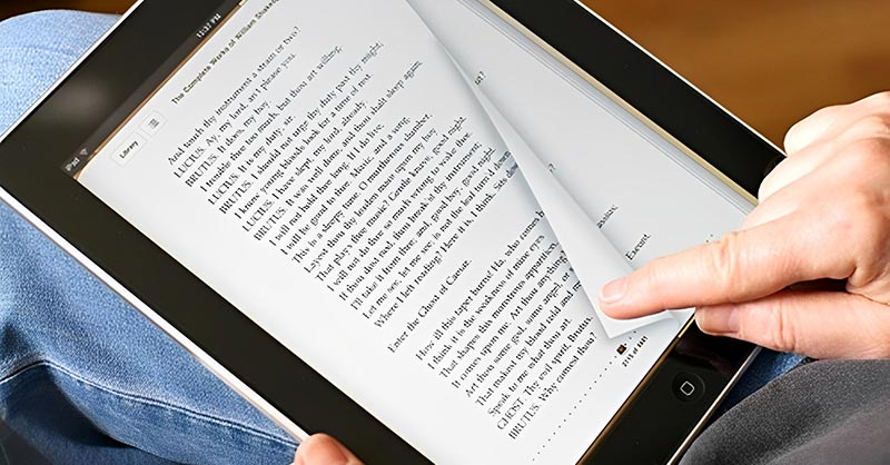 Đọc sách trên iPad là thói quen đang phổ biến hiện nay