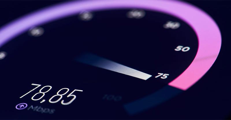 Speedtest là trang web giúp người dùng kiểm tra tốc độ kết nối internet