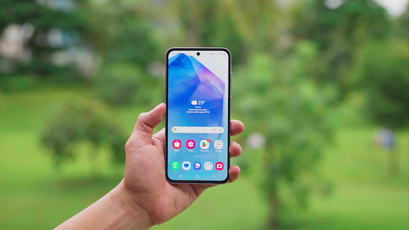 Màn hình Galaxy A55 5G đã được tăng kích thước