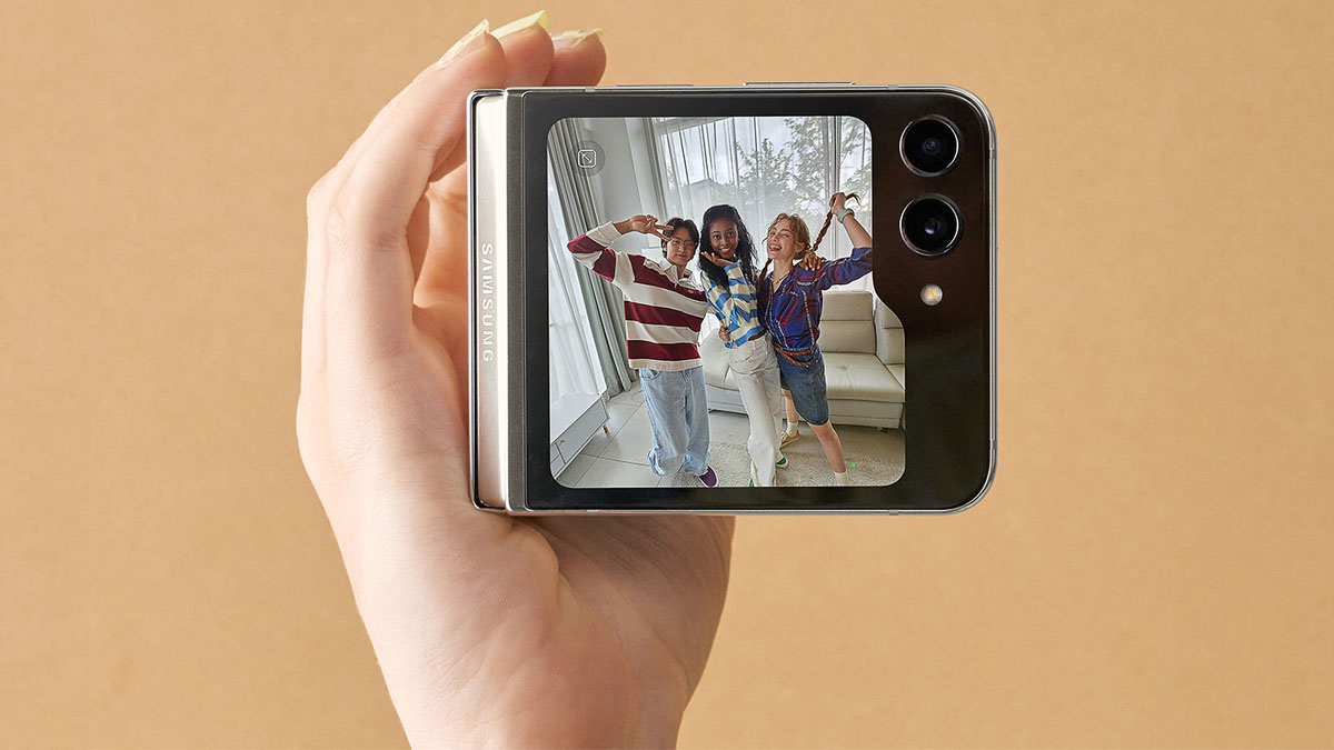 Samsung Galaxy Z Flip5 giúp trải nghiệm chụp ảnh linh hoạt hơn