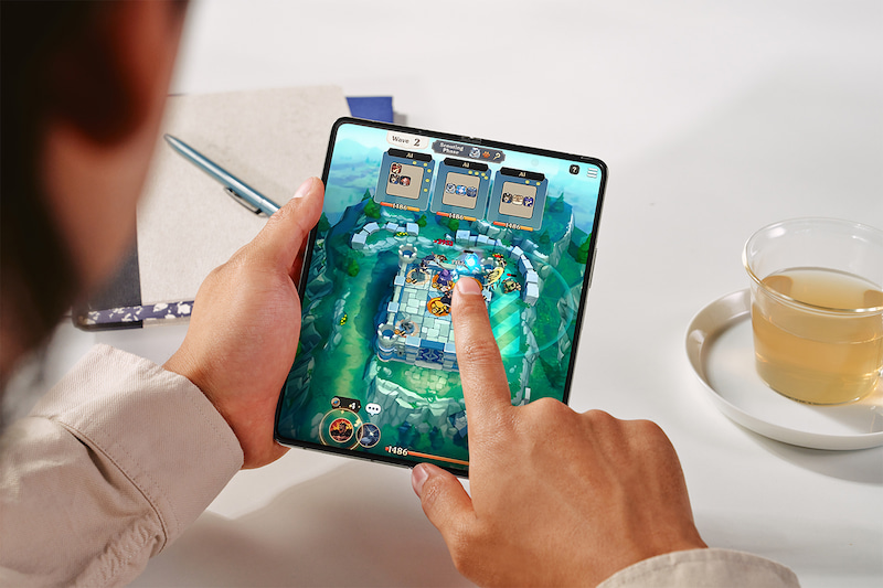 Thoải mái chiến game mượt mà trên Galaxy Z Fold5