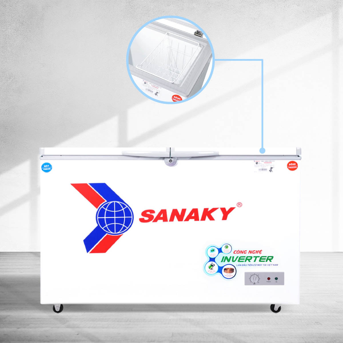 Giỏ đựng đồ của Tủ Đông Mát Sanaky Inverter 280 Lít VH-4099W3