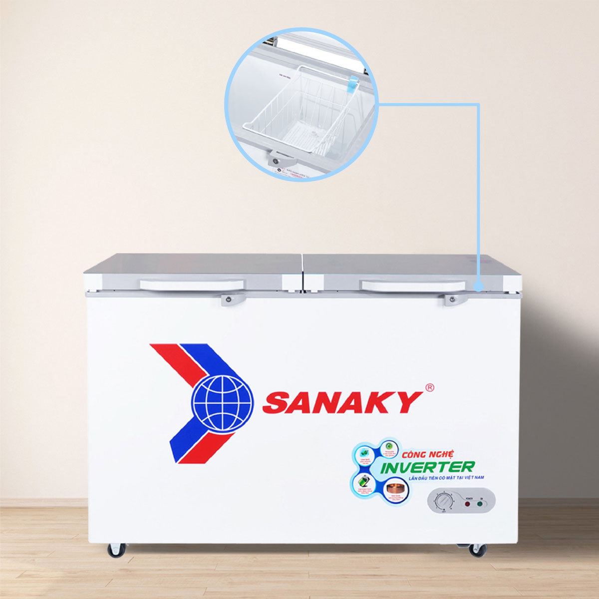 Giỏ đựng đồ tách biệt của Tủ Đông Sanaky Inverter 305 Lít VH-4099A4