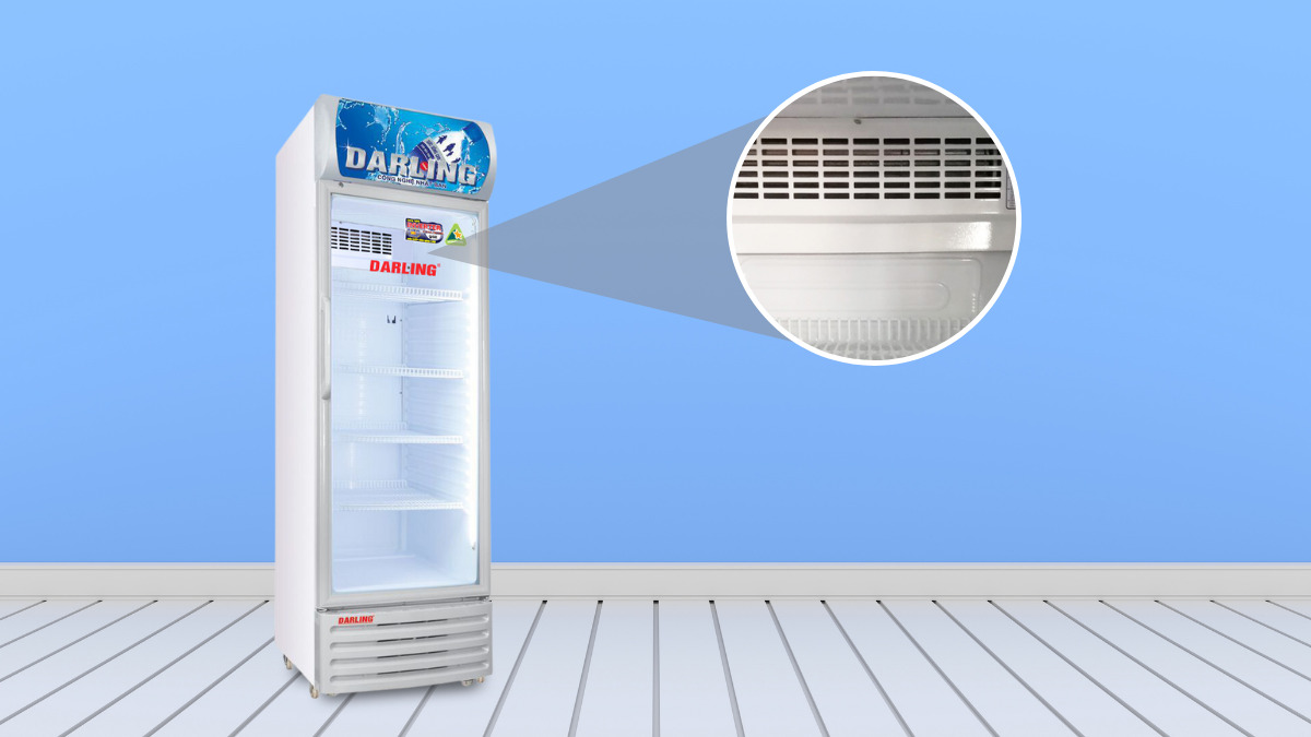 Hệ thống làm lạnh bằng quạt lồng sóc giúp hơi lạnh lan tỏa đều khắp tủ