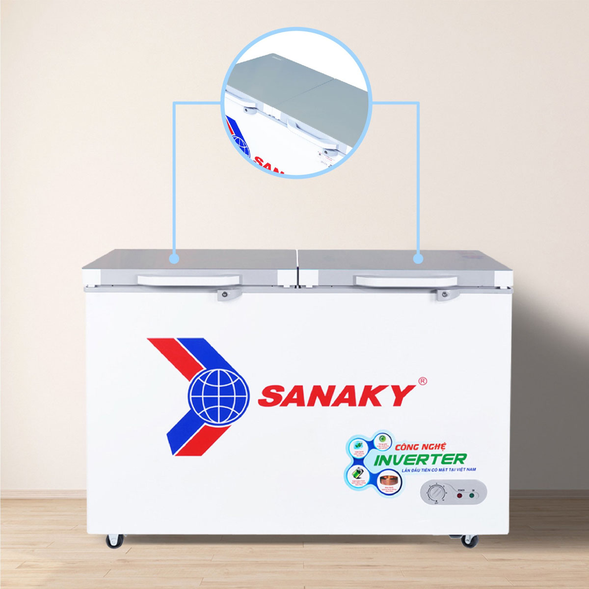 Thiết kế kính cường lực của Tủ Đông Sanaky Inverter 305 Lít VH-4099A4