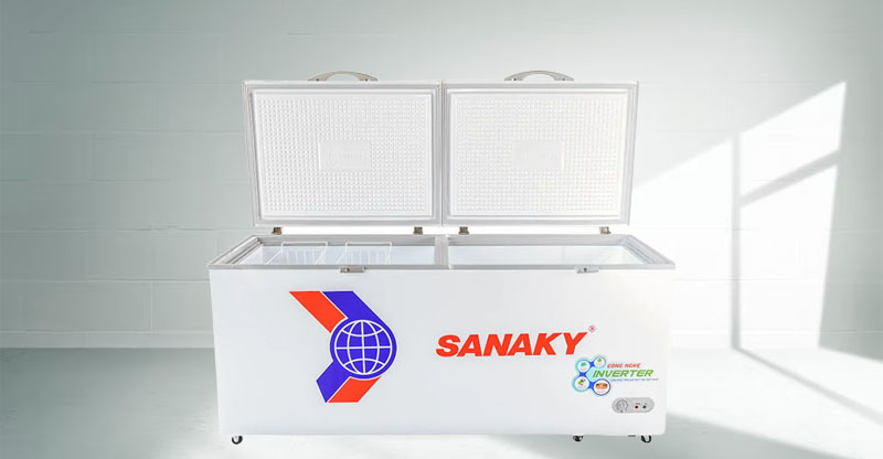 Tủ Đông Sanaky Inverter 761 Lít VH 8699HY3
