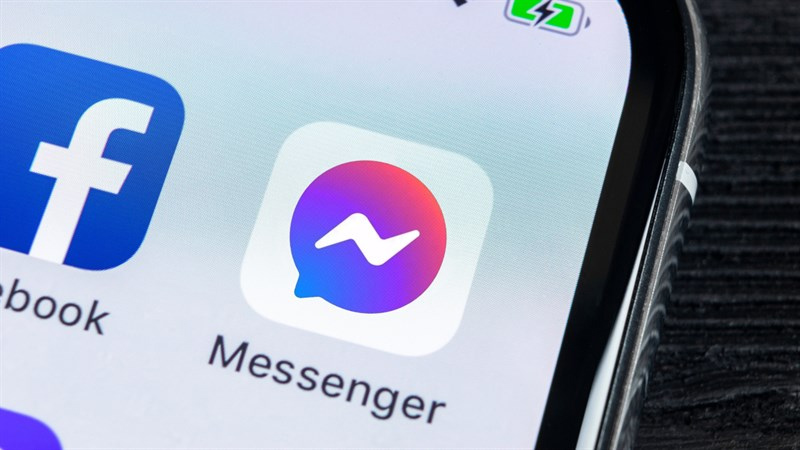 Việc chuyển đổi giữa Facebook và Messenger khiến người dùng phàn nàn