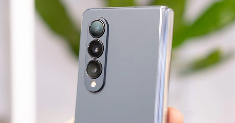 Rò rỉ thông tin thú vị về camera Galaxy Z Fold mới