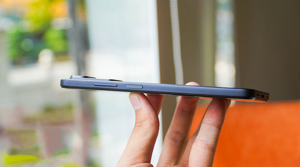 Xiaomi Redmi Note 11 Pro 5G 128GB có cảm ứng vân tay cạnh viền