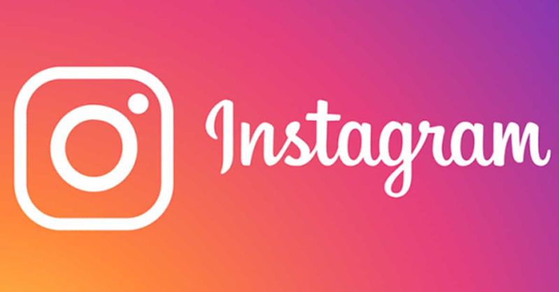 Trong 2 tháng sau khi ra mắt Instagram đã cán mốc 1 triệu đăng kí