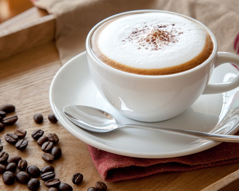 Cà phê Cappuccino với lớp bọt sữa bồng bềnh