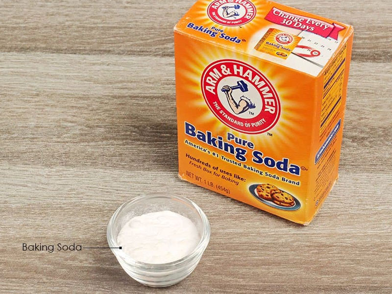 Dùng baking soda để làm sạch lò nướng bị rỉ sét