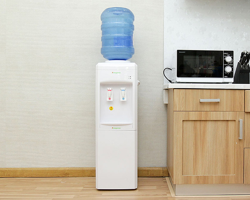 Cách lắp đặt bình úp trên máy nước nóng lạnh Kangaroo