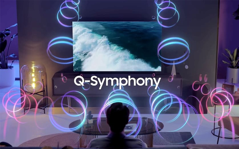 Công nghệ Q-Symphony đồng bộ âm thanh từ loa thanh và tivi