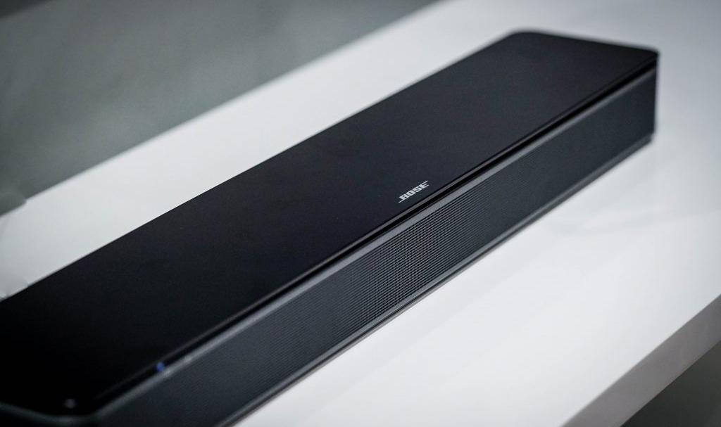 Loa thanh Bose có thiết kế đẹp mắt, tinh tế và hiện đại