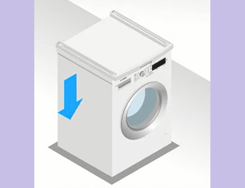 Đặt bộ phụ kiện kết nối lên mặt trên của máy giặt