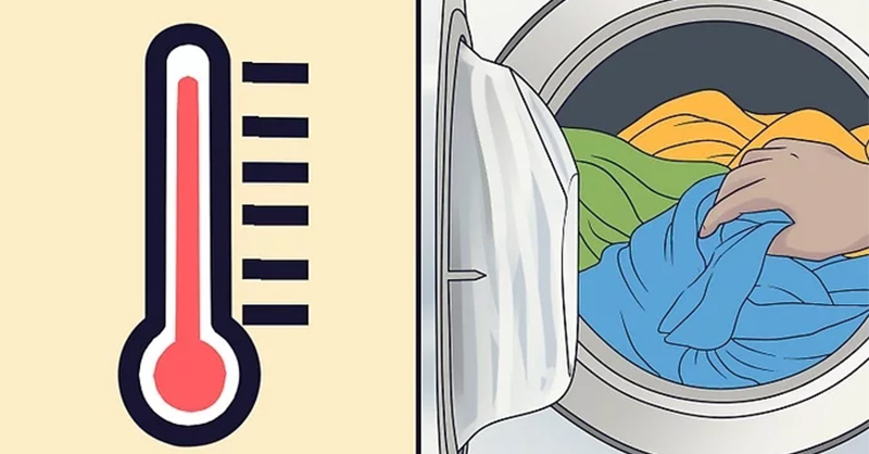 Kết hợp giữa bột giặt và nước nóng để loại bỏ đi vết bẩn