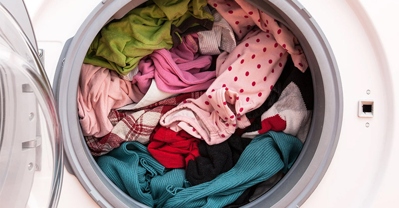 Khối lượng giặt ghi trên máy là tính cho quần áo khô 