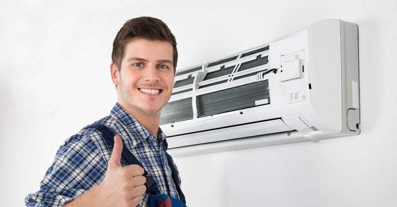 Liên lạc với thợ sửa máy lạnh uy tín để nhận được hỗ trợ đúng cách
