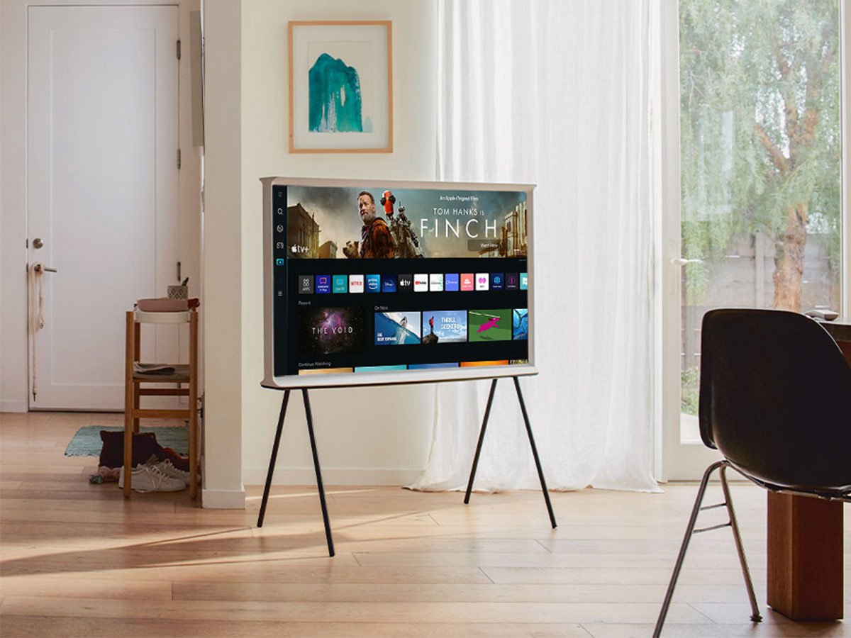 Giao diện Smart Hub đơn giản giúp người dùng sử dụng tivi dễ dàng