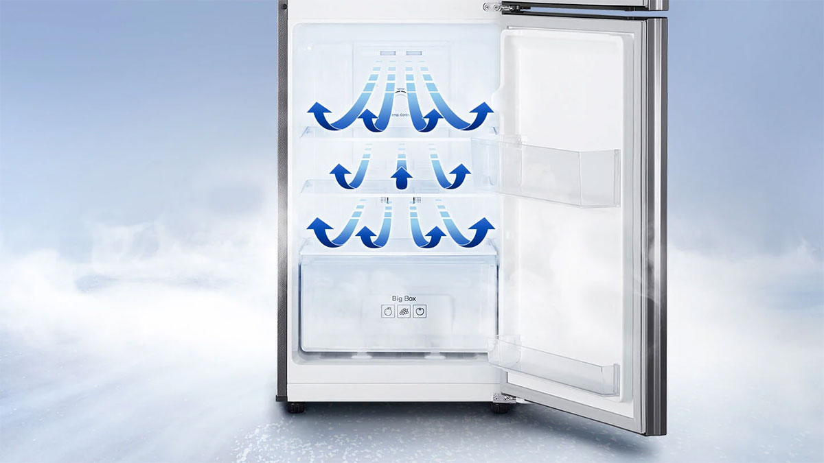 Hệ thống làm lạnh đa chiều của tủ lạnh Samsung cho phép hơi lạnh được phủ bao quát bên trong tủ nhanh chóng