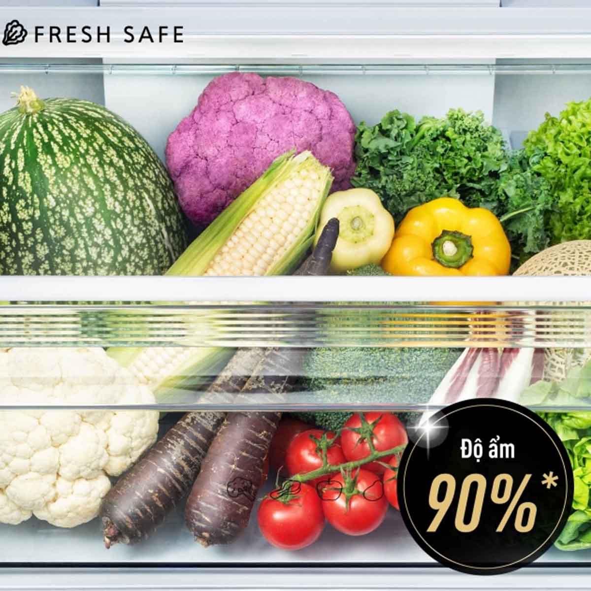 Ngăn rau quả của Tủ Lạnh NR-BX421WGKV có khả năng duy trì 90% độ ẩm