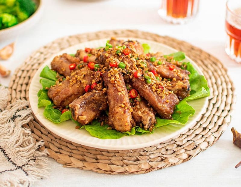 Sườn rang muối