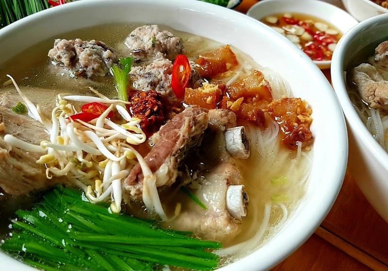 Hủ tiếu sườn