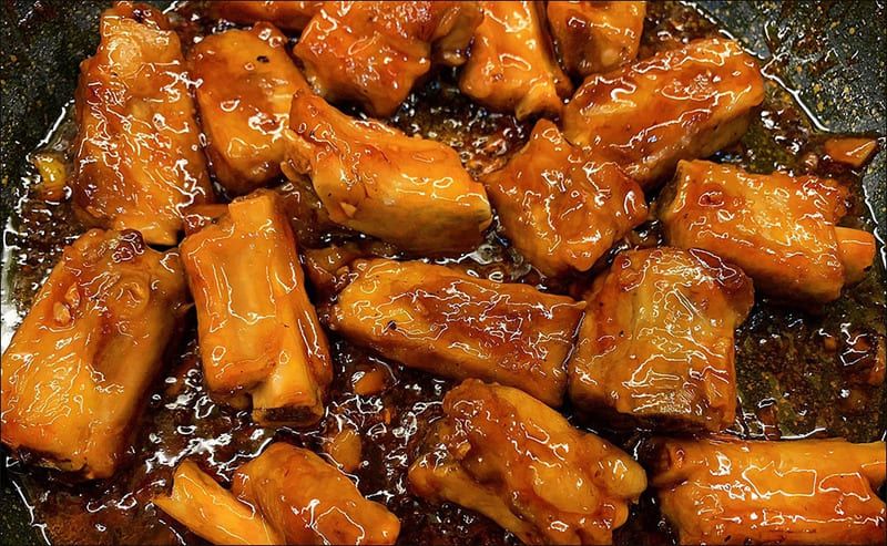 Sườn sốt me
