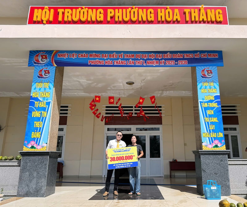 Siêu Thị Điện Máy - Nội Thất Chợ Lớn hỗ trợ đồng bào lũ lụt