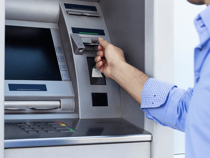 Kiểm tra lịch sử giao dịch tại ATM